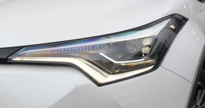 Toyota C-HR cena 92999 przebieg: 100000, rok produkcji 2019 z Jarocin małe 781